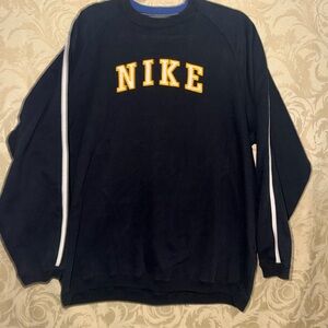 Nike Men's Black and Gold Crewneck Sweater